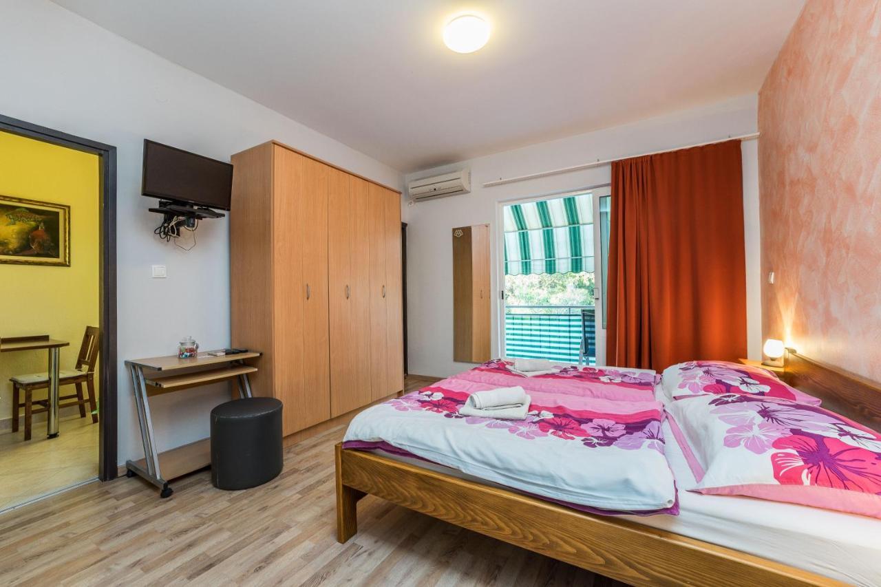 Guest House Malenica Sukošan Εξωτερικό φωτογραφία