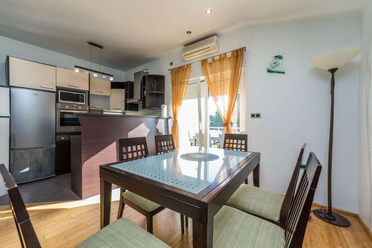 Guest House Malenica Sukošan Εξωτερικό φωτογραφία
