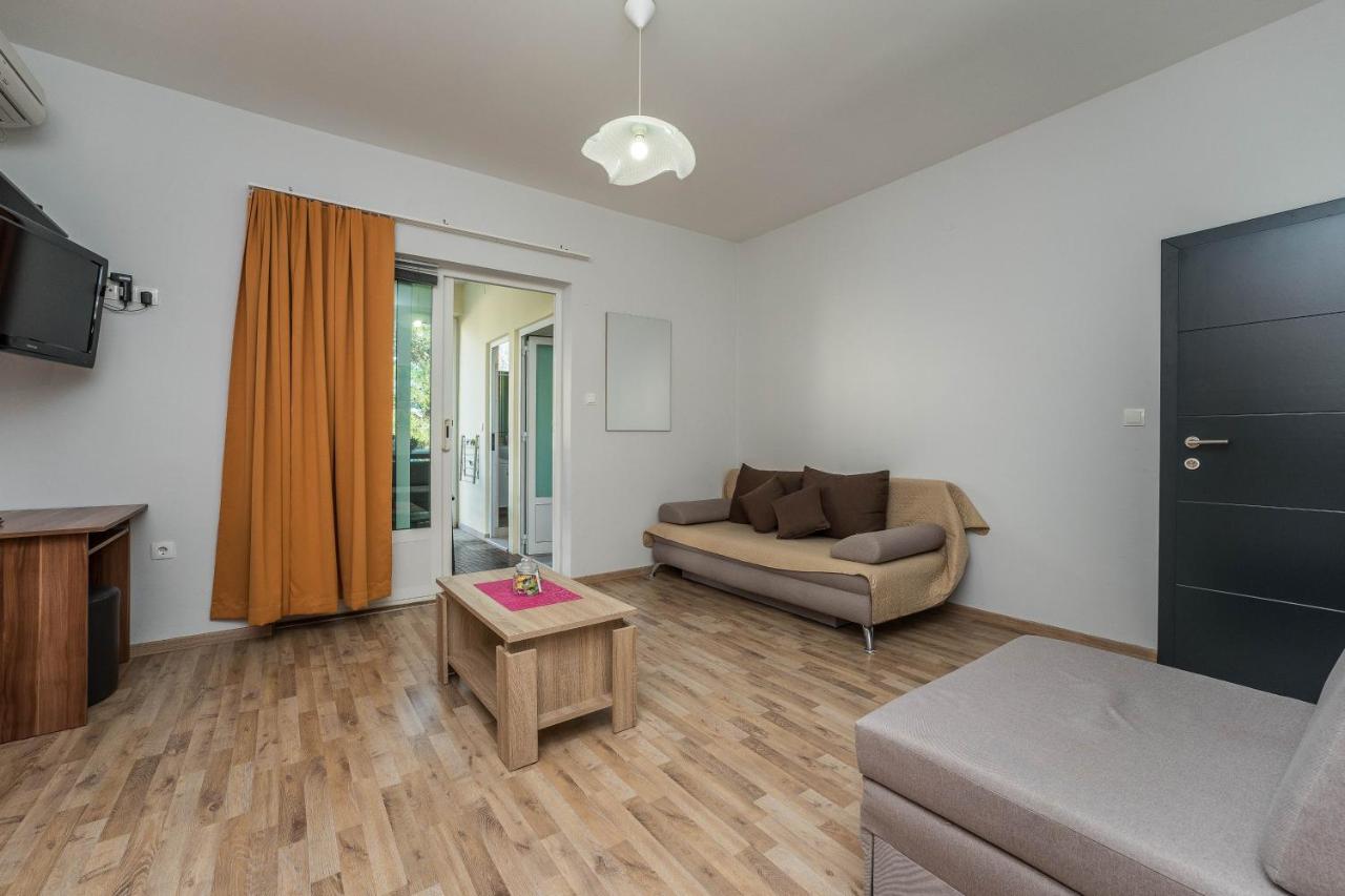 Guest House Malenica Sukošan Εξωτερικό φωτογραφία