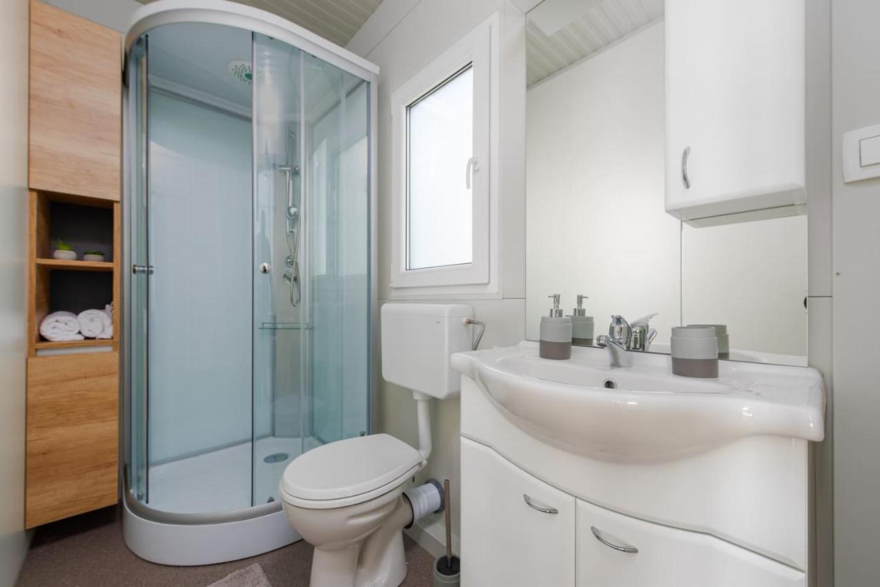 Guest House Malenica Sukošan Εξωτερικό φωτογραφία